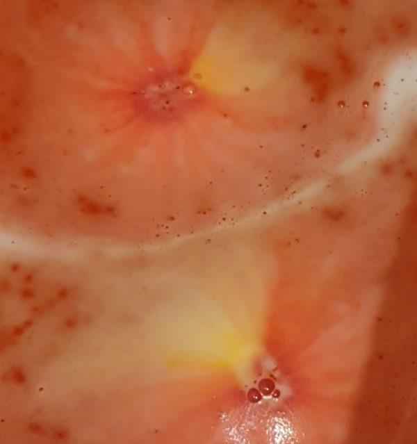 Rhubarb and custard mini bath bomb - Image 2