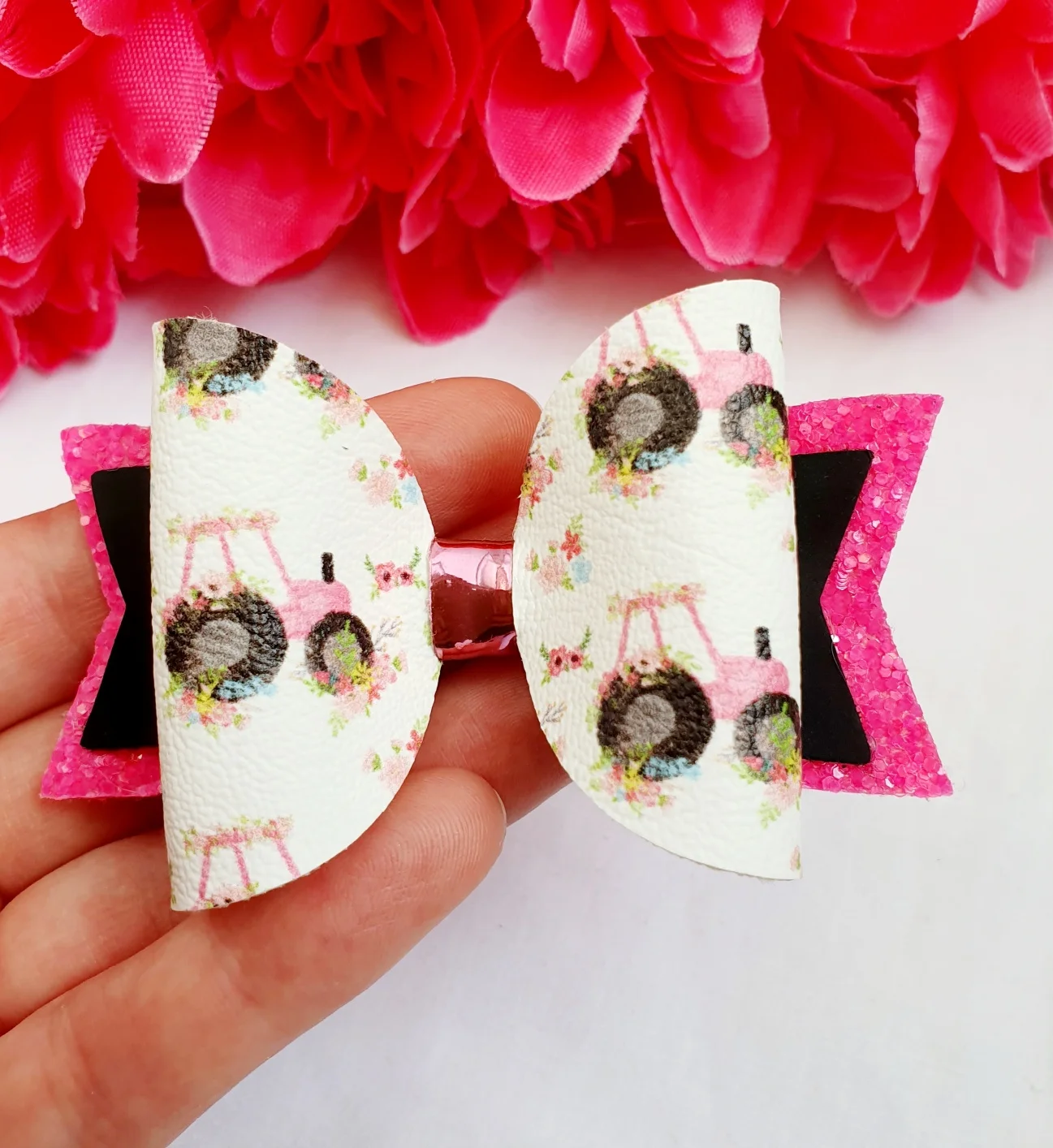 Tractor Hair bow