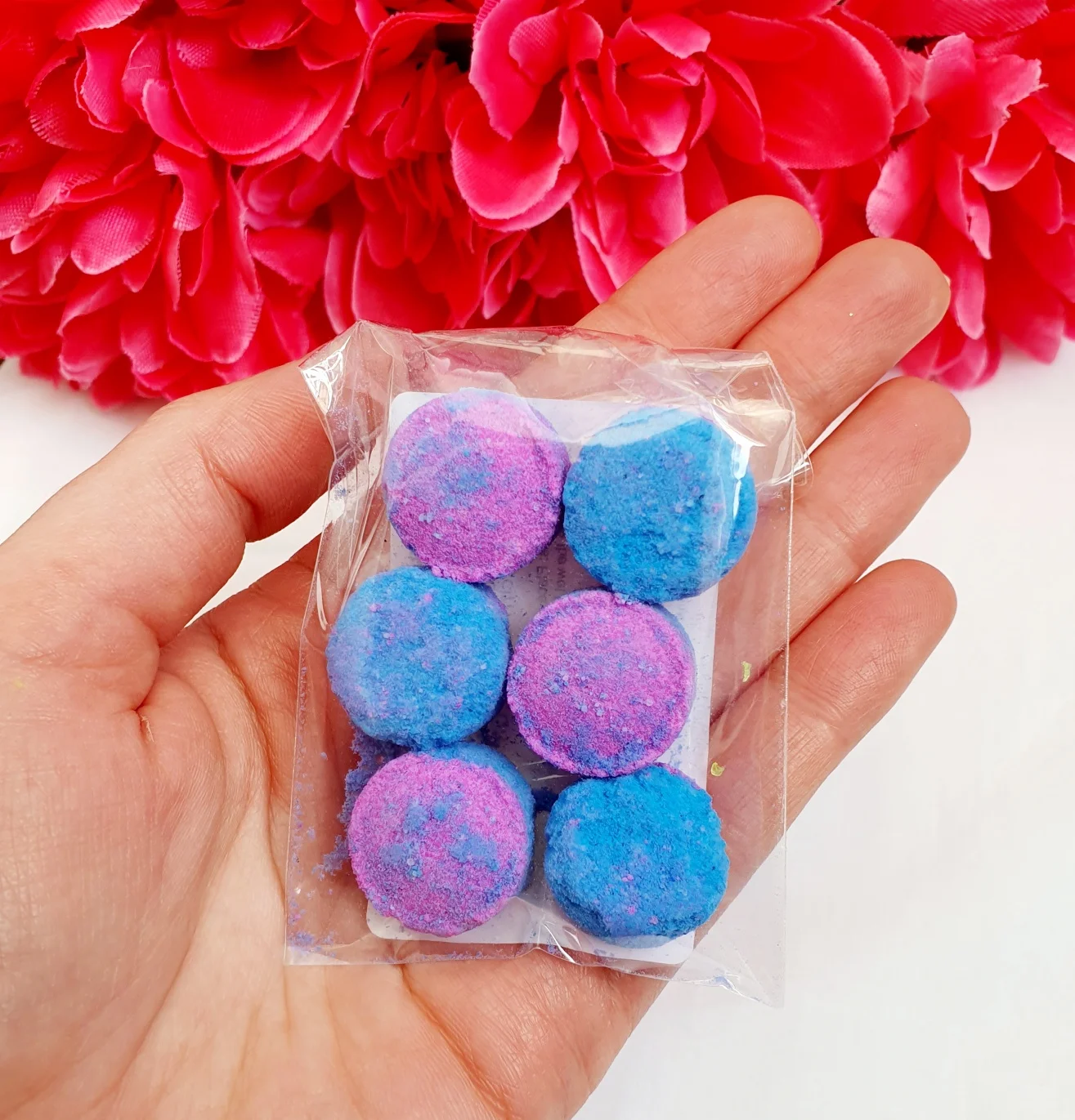 Baby powder mini bath bomb