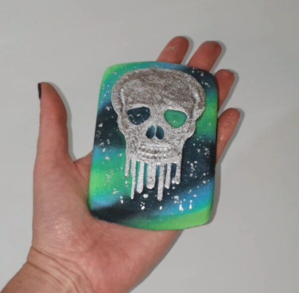 Skull Drip Bath Bomb