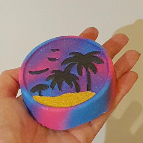 Paradise Beach Bath Art Bomb