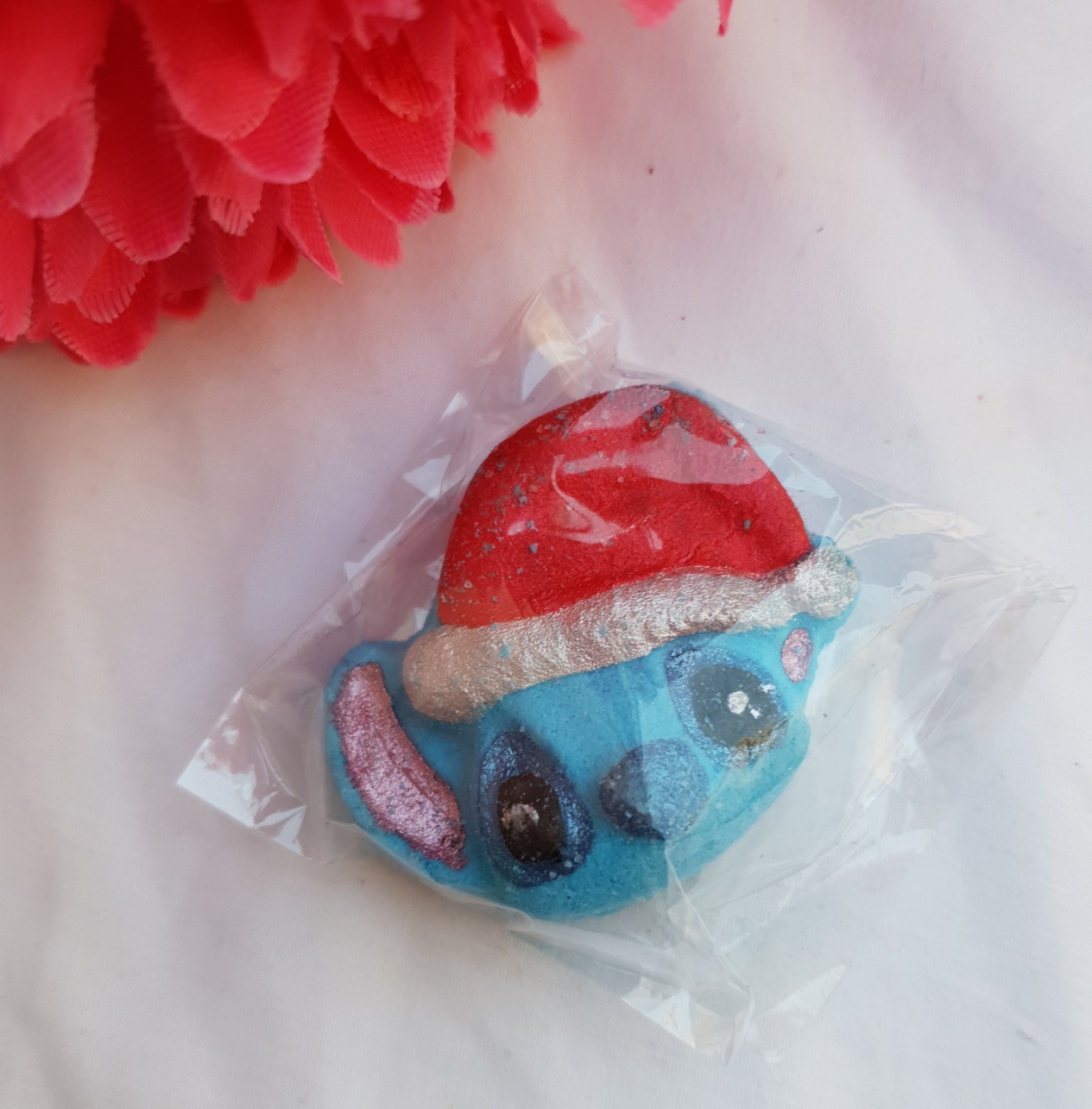 Blue Alien mini bath bomb ( Stitch)