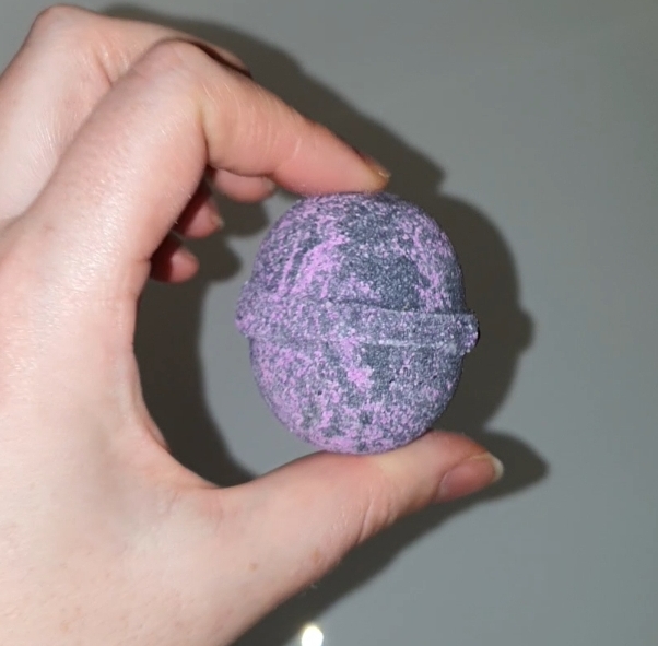 Twilight Mini Bath Bomb (Black Opium)