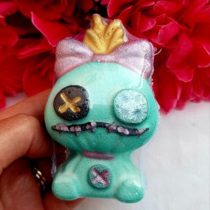 Scrump Bath Bomb (Stitch Inspired)