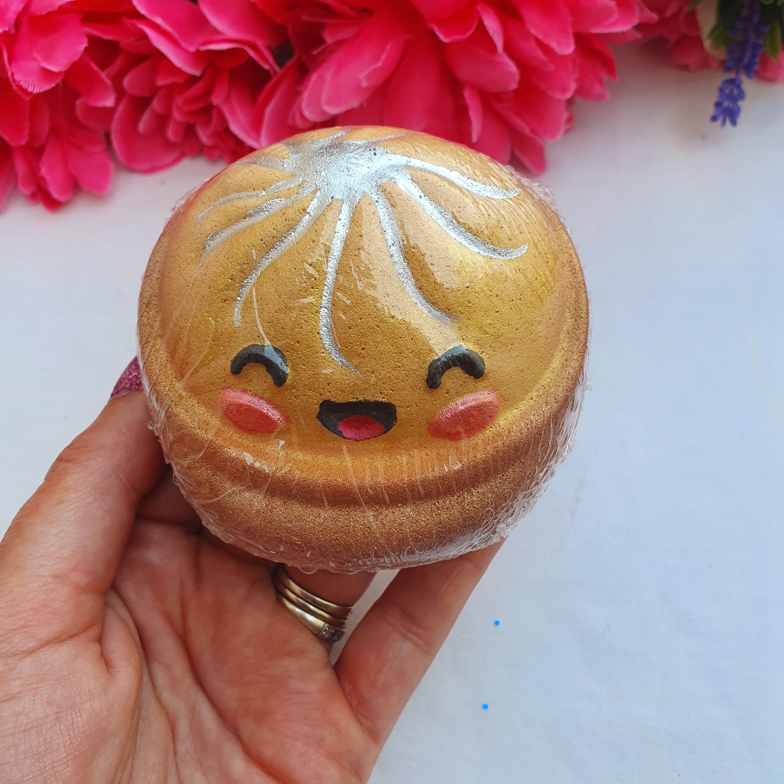 Gold Dumpling Bath Art Bomb